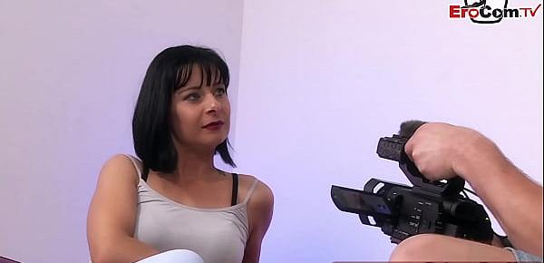 Deutsche Mutter macht anal casting